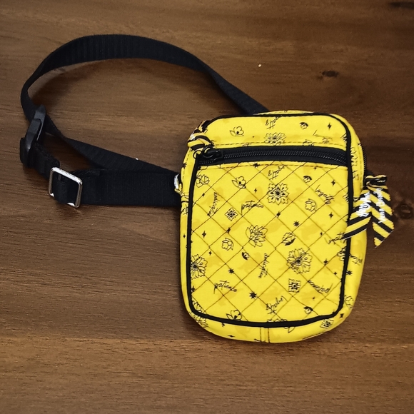 Vera Bradley Hufflepuff Elements Harry PotterSmall Convertible Crossbody